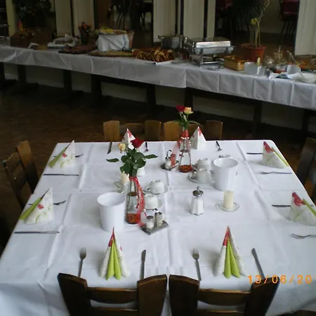 Pflug Bed and breakfast 3*